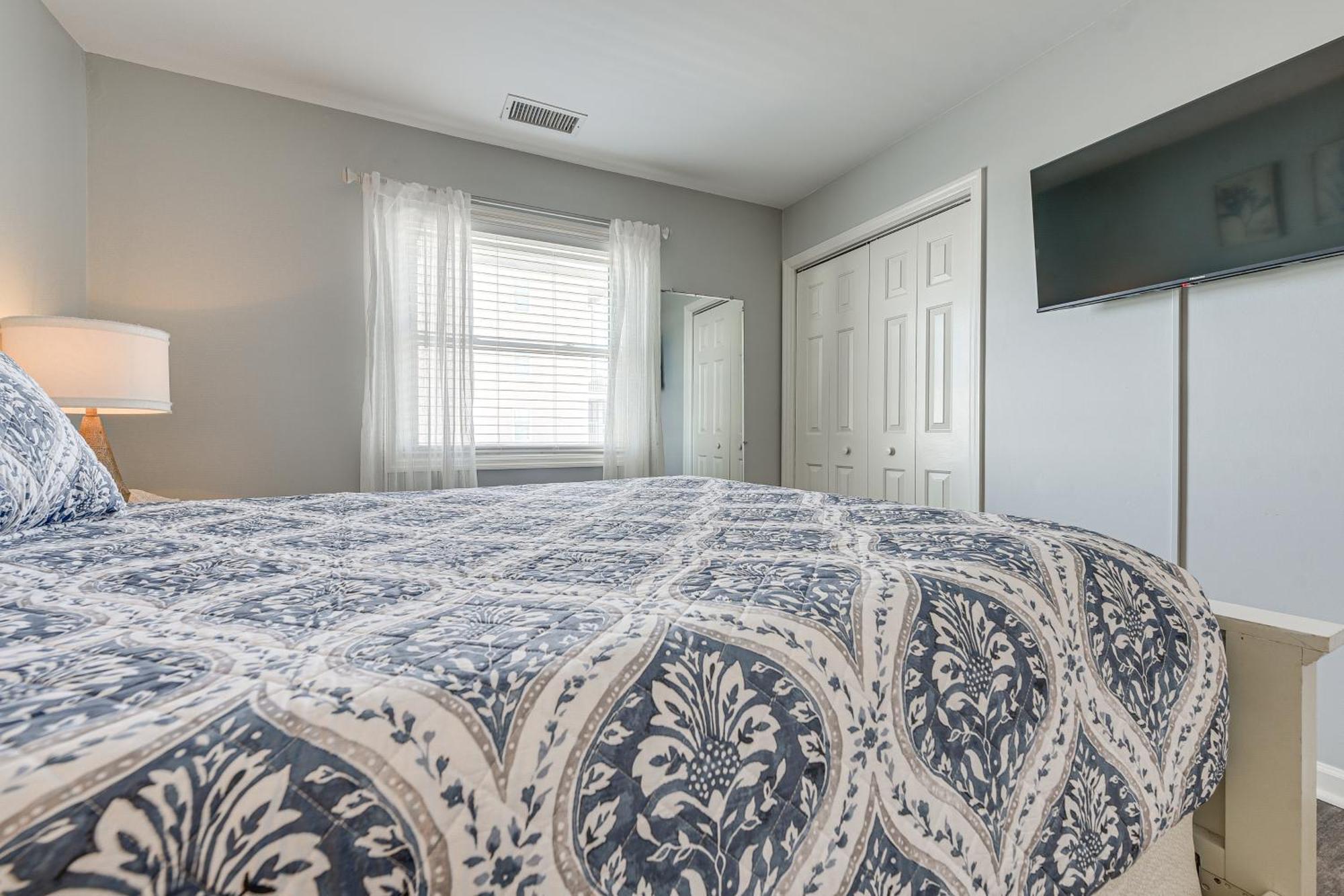 Sunny Seaside Condo With View - Walk To Beach Myrtle Beach Extérieur photo
