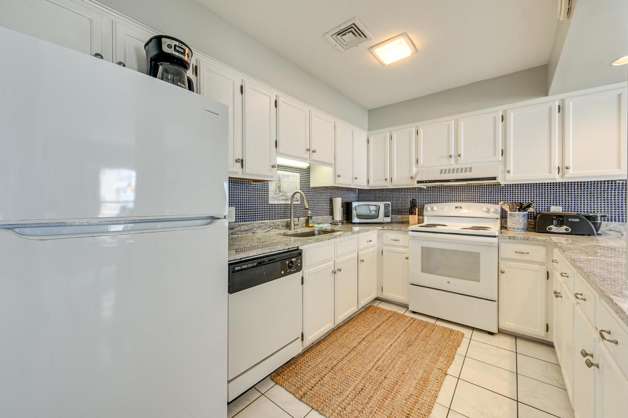 Sunny Seaside Condo With View - Walk To Beach Myrtle Beach Extérieur photo